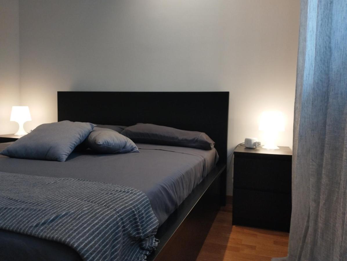Appartamento Liguria 51 - Affittica Milano Esterno foto